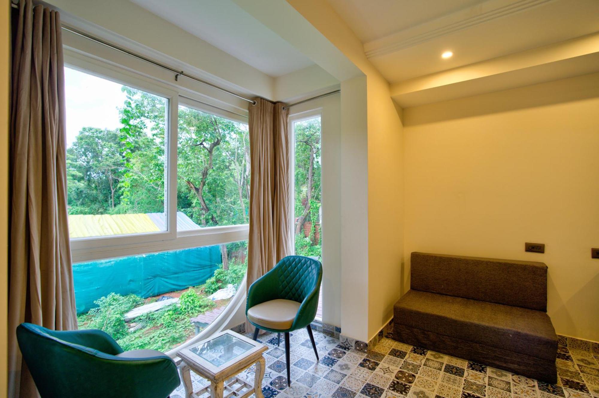 Goa Courtyard By The Porto Arpora Hotel Baga Luaran gambar